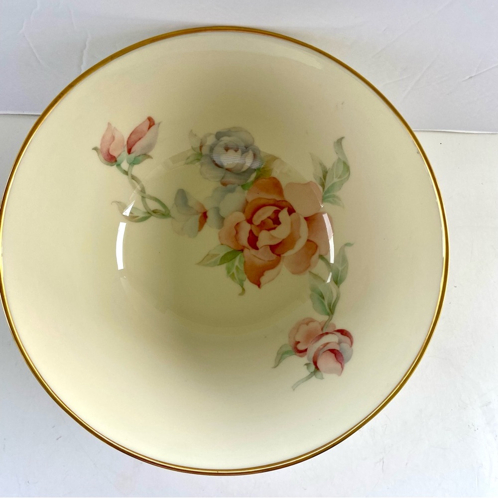 Lenox Chatsworth Roses Floral Pedestal Round 8 1/2" Serving Bowl